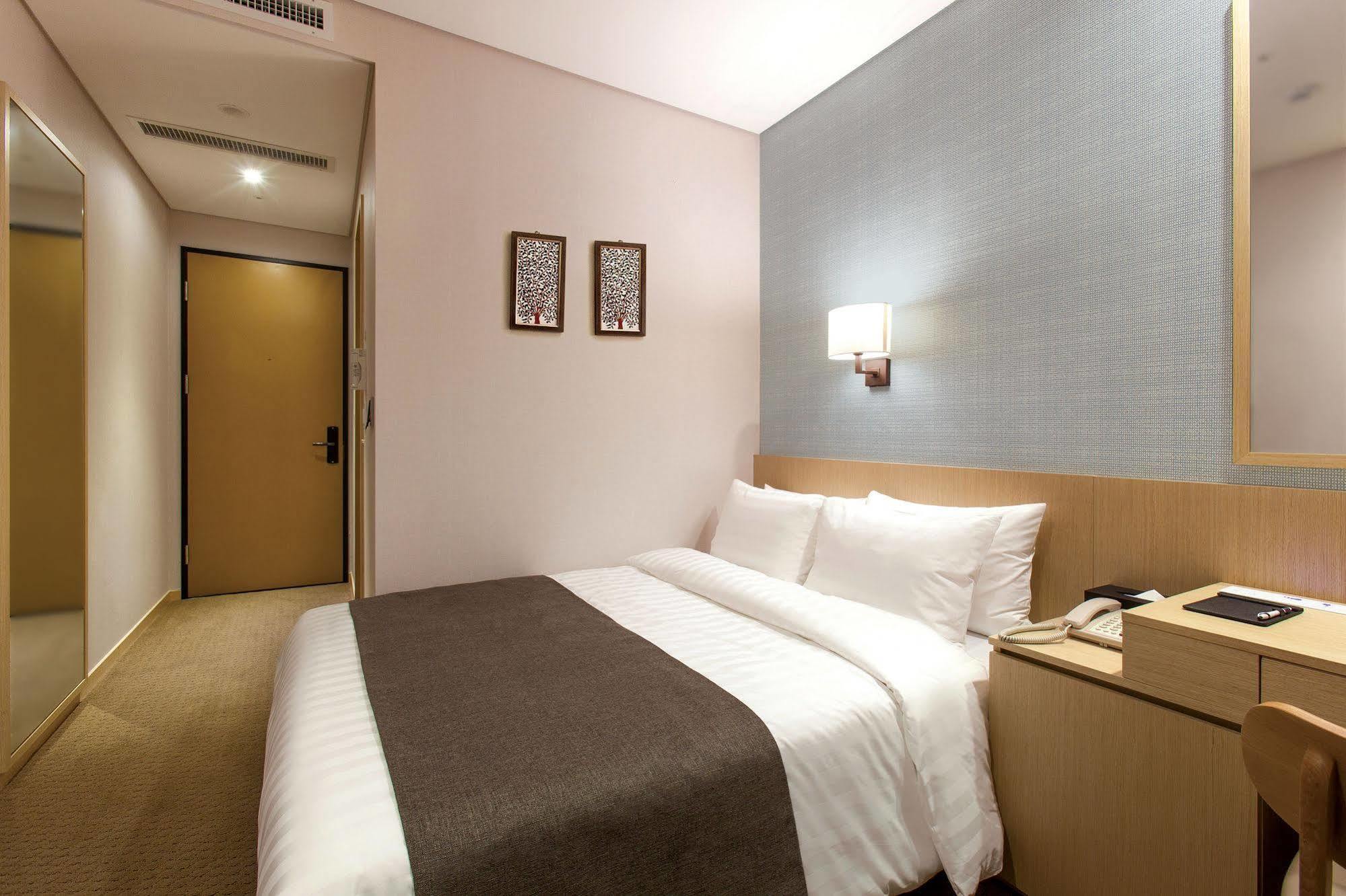 Migliore Hotel Seoul Myeongdong Exterior foto